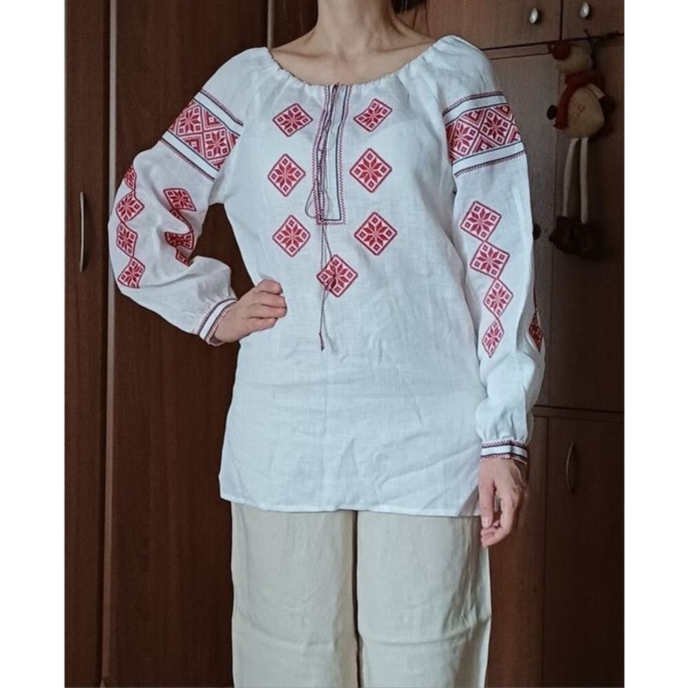 MSRP $225 Handmade and Embroidered Vyshyvanka/Ukrain Slavic Peasant Tunic Sz. L
